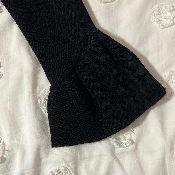 Beyond Threads Ruffle Bell Cuff Cardigan - Picture 3 of 9